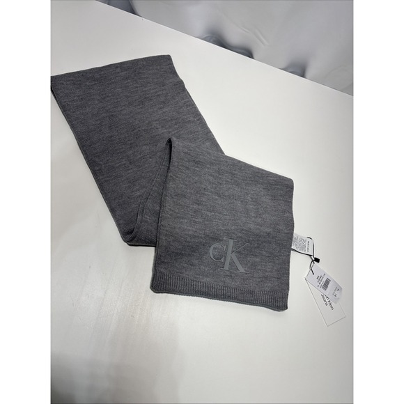 Calvin Klein Scarf Grey Knit CK Monogram Rectangle Oblong NEW - Picture 1 of 6